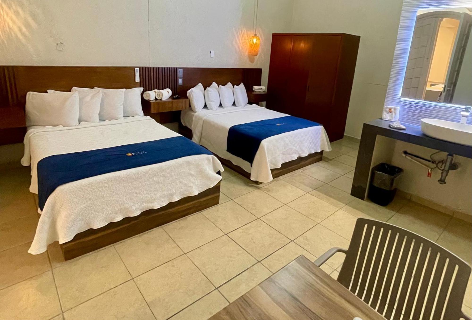 Hotel Real De Castilla Nuovo غوادالاجارا المظهر الخارجي الصورة