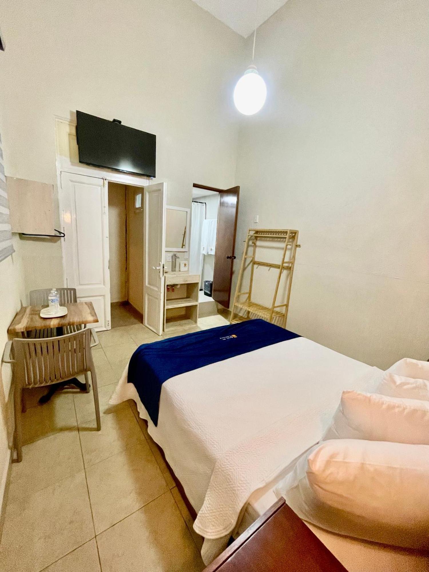 Hotel Real De Castilla Nuovo غوادالاجارا المظهر الخارجي الصورة
